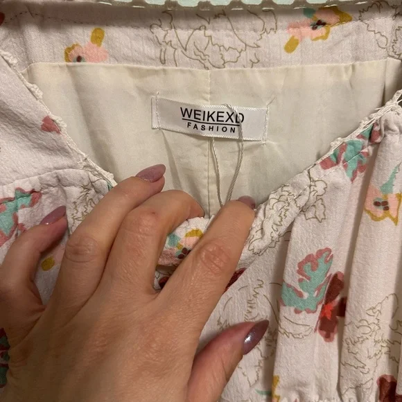 Floral Maxi Dress in Cream with Red Accents - Picture 3 of 5